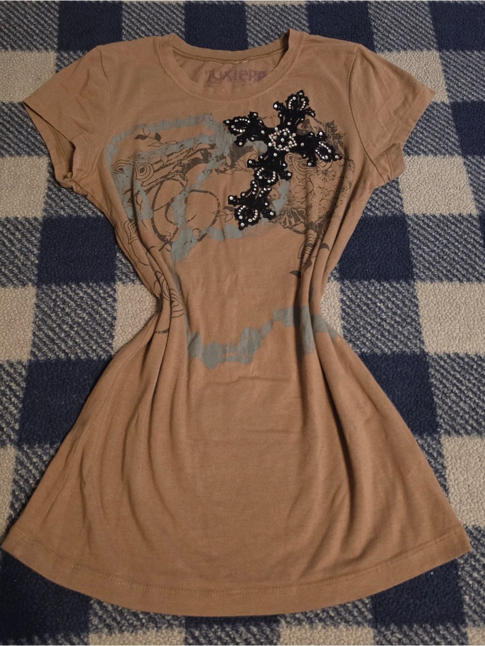 Y2k grunge style luxiera shirt
